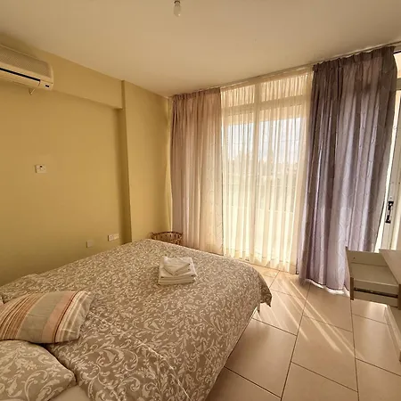 Pentadaktylos Mountain View 2 Bedroom * 尼科西亚
